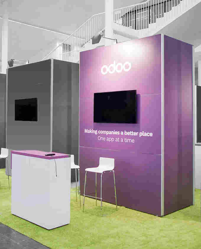 Стандартний стенд