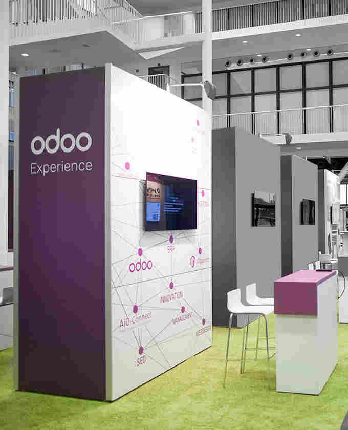 Преміумний стенд